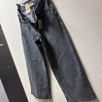 미사용 새상품 리바이스 실버 택 LOW BAGGY CROP 와이드