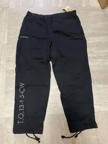 AVIREX XL 사이즈 택 포함 새상품 블랙 T.O.131-5-CW
