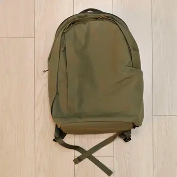 moment 카메라 백팩 Olive 17L
