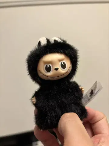 러브브 블랙