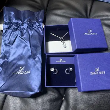 Swarovski 후프형 귀걸이 목걸이 크리스탈 포함