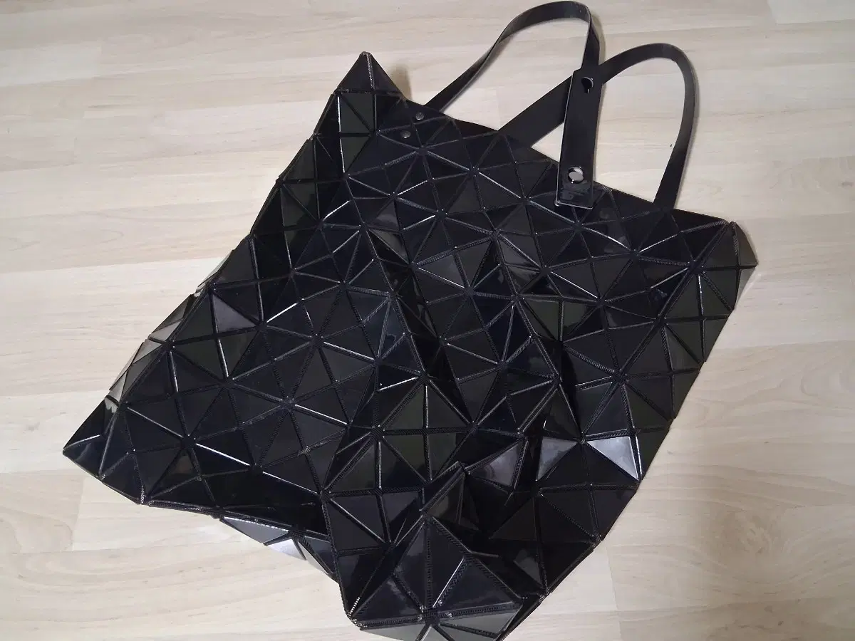 Bao Bao Issey Miyake Authentic Large Size 45