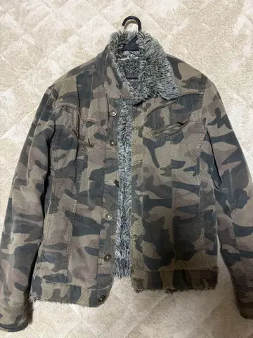 카모 패턴 플리스 안감 자켓