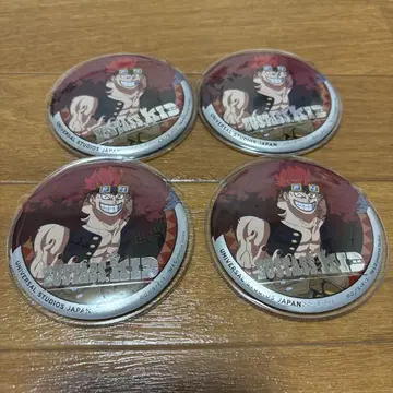 캐릭터 캔뱃지 4개 세트