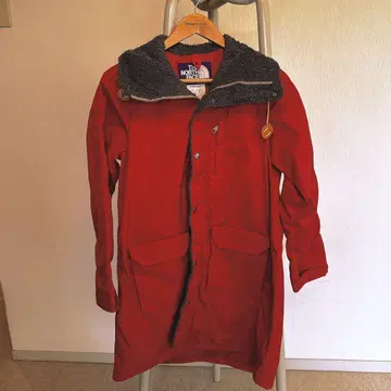THE NORTH FACE 마운틴 파카 레드
