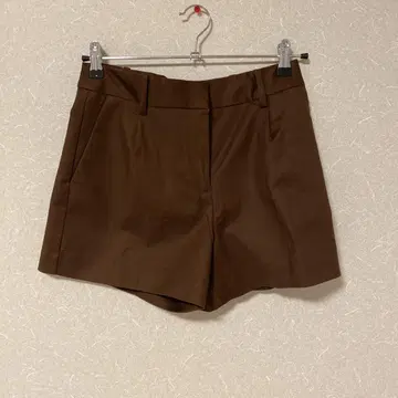 ZARA 브라운 숏팬츠
