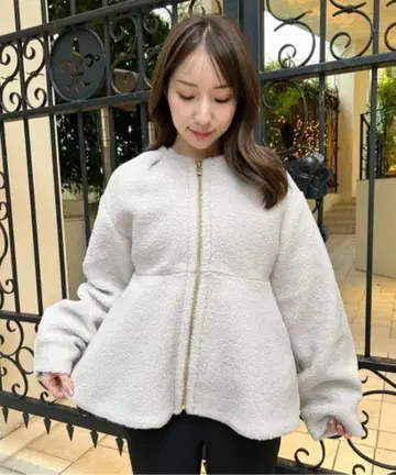 CELFORD 보아 페플럼 자켓 라이트 그레이