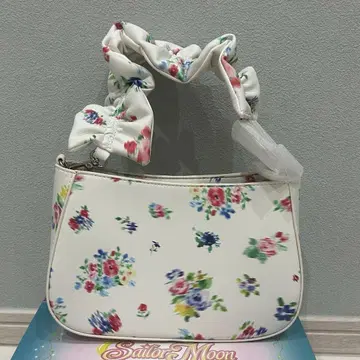 POPPY 아사기니뇨 BLURRED LEATHER HANDBAG 화이트