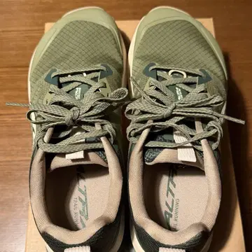 ALTRA LONE PEAK 9+ 25.5cm 남성용