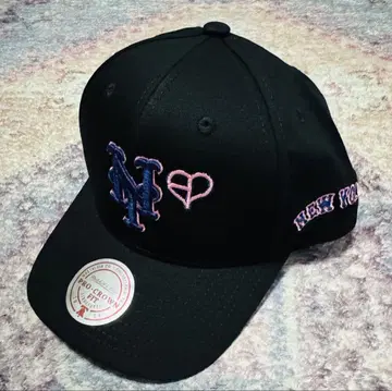 BLACKPINK x Mitchell & Ness x 메츠 캡