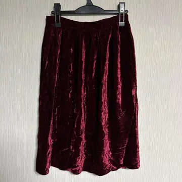 벨로아 빨간색 크림슨 스커트