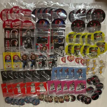 미사용품 모음 CHUCKY 차키 아크릴 스탠드 캔뱃지 등