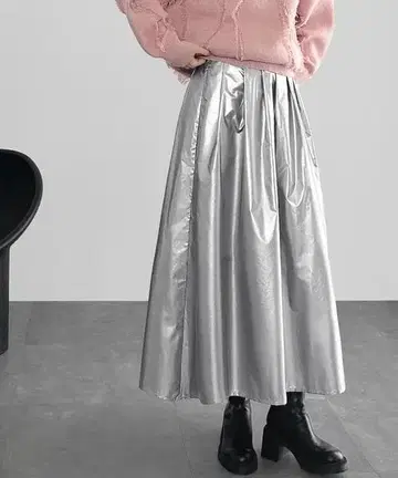 [ 미사용 새상품 ] 메탈릭 플레어 스커트 ELFRANK