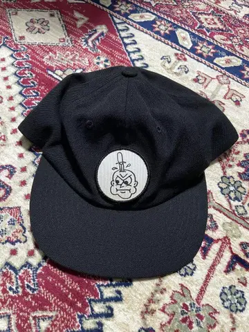 VANS 블랙 스냅백 캡