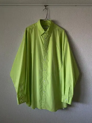 beta post 오버 사이즈 셔츠