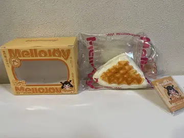 Melloyoy 크림 와플 삼각형 메로조이 스퀴즈