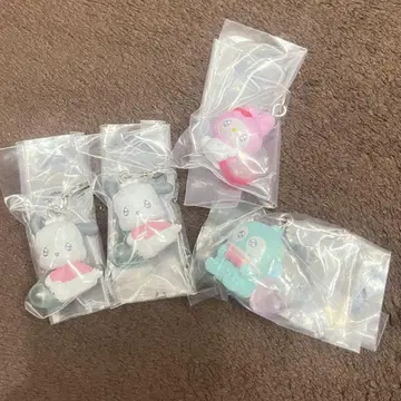 산리오 에모큥 메지루시 액세서리 마이멜로디 포차코 한교동