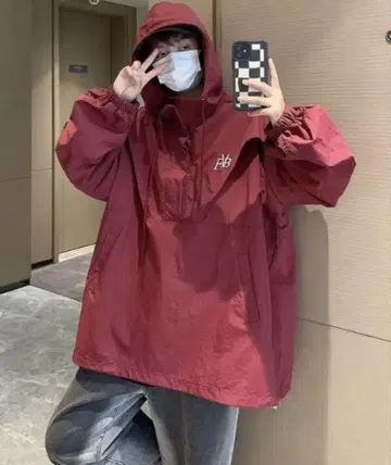 후드 부착 버건디 나일론 자켓