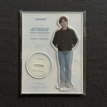 ATEEZ 우영 seasonal md 아크릴 스탠드