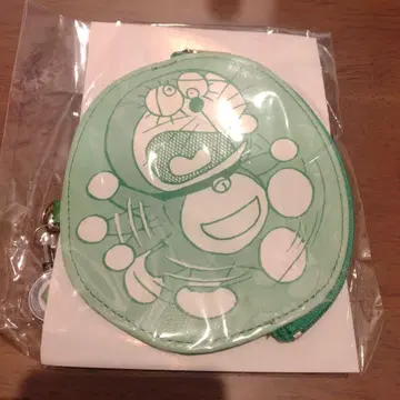 펠리시모 도라에몽 패스케이스 포함 플랫 파우치