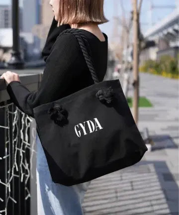 GYDA 블랙 토트백