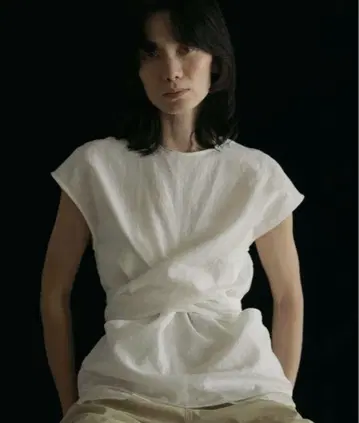 [ 미사용 새상품 ] Linen Cachecoeur Tops anuke
