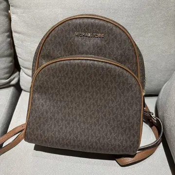 MICHAEL KORS 브라운 백팩