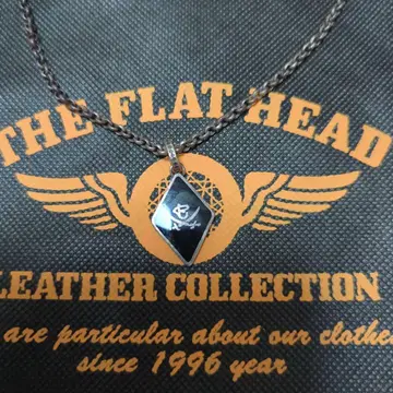 THE FLAT HEAD RJB 다이아몬드형 목걸이
