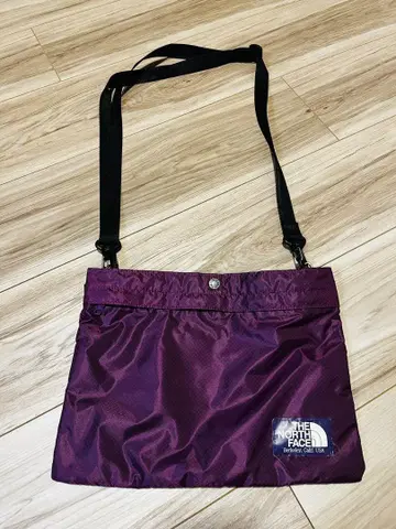 새상품급 THE NORTH FACE 퍼플 숄더백