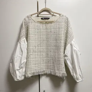 [ ZARA ] 화이트 트위드 상의