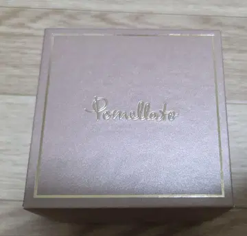 Pomellato 박스만
