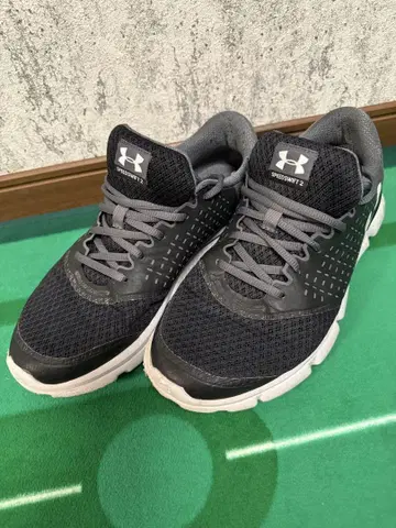 UNDER ARMOUR 스니커즈 10.5 US 블랙