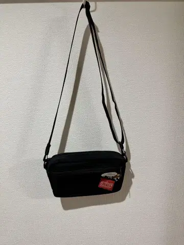 맨해튼 포티지 x THE SIMPSONS 콜라보 숄더백