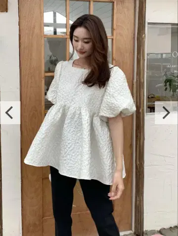 JACQUARD PEPLUM BACK RIBBON TOPS