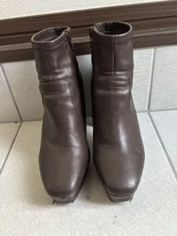 randa 숏부츠 브라운