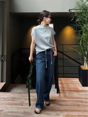 어퍼 하이츠 맨투맨 상의