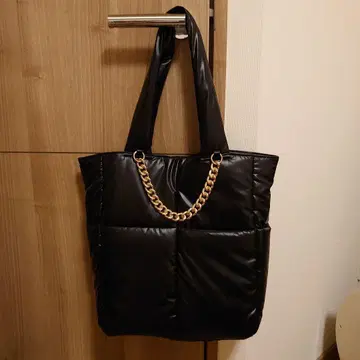 23구 블랙 퀼팅 토트백
