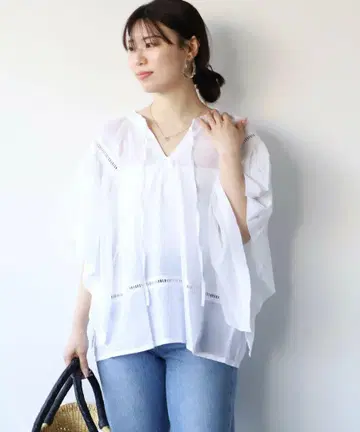 새상품 normment 코튼 레이온 드레이프 슬리브 블라우스 화이트