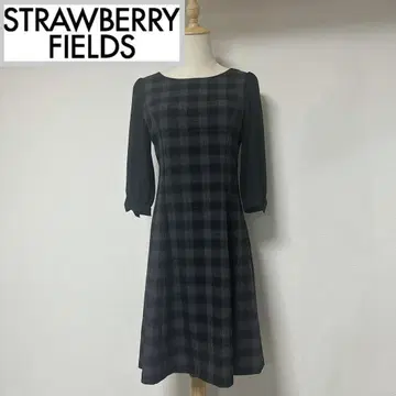 스트로베리 필드 코스믹 웜 원피스