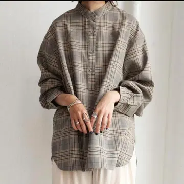 안티카 체크 무늬 스탠드 카라 셔츠