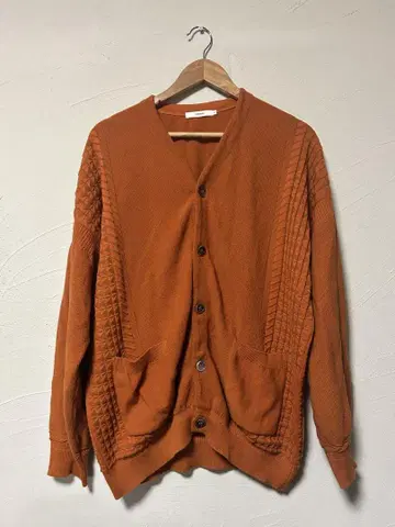 YASHIKI 야시키 오렌지 가디건