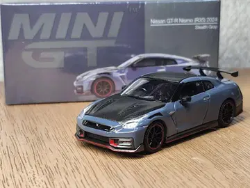 MINIGT NISSAN R35 GT-R Nismo 2024