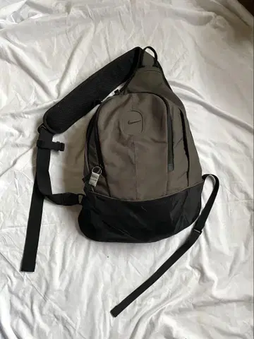 00s NIKE 나이키 슬링백 Y2K 원 숄더 테크