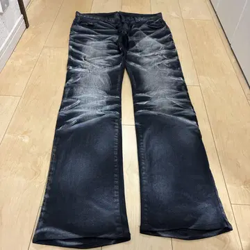 토네이도 마트의 너무 멋진 다크 블루 슈컷 데님 L