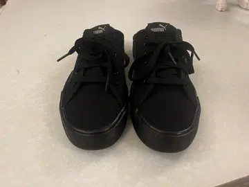 [ 가격 인하 ] 푸마 PUMA 발리뮬 스니커즈 슬립온 샌들