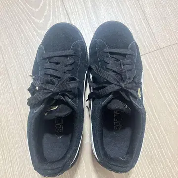 PUMA 블랙/화이트 스니커즈