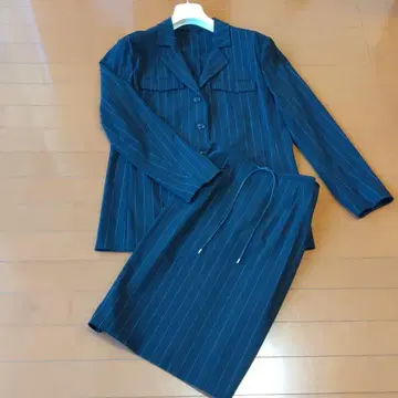 ESCADA 스트라이프 수트 상하의 세트
