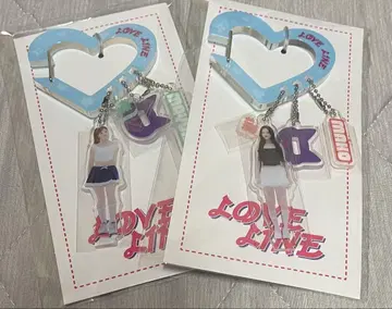 LOVE LINE 아크릴 키링 MAKO MAYUKA