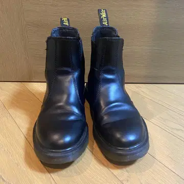 Dr. Martens 사이드 고어 부츠 블랙 UK4