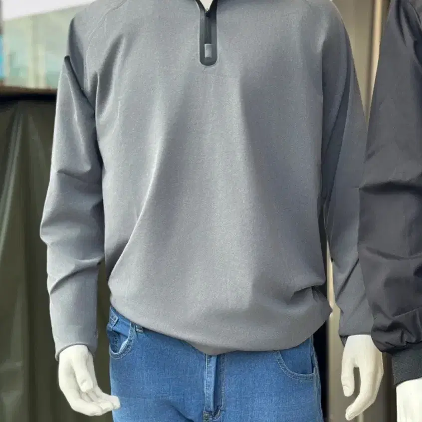 New Product) Plus Size Men's Half-Zip Long-Sleeve T-Shirt (105-110)